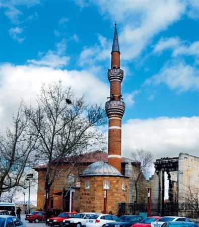 Karşıyaka Camii